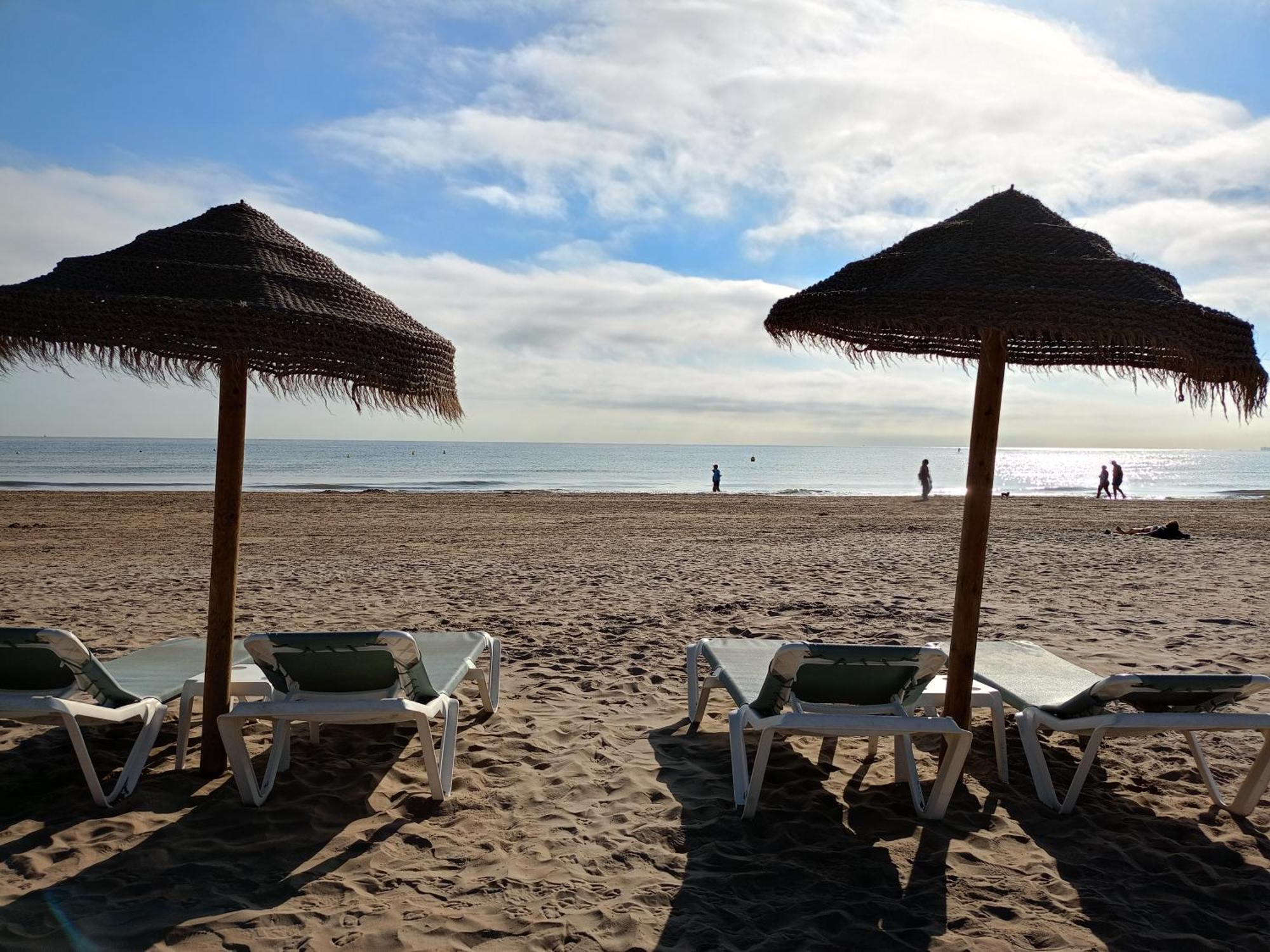 Apartamento Dos Habitaciones Primera Linea De Playa Valenza Esterno foto